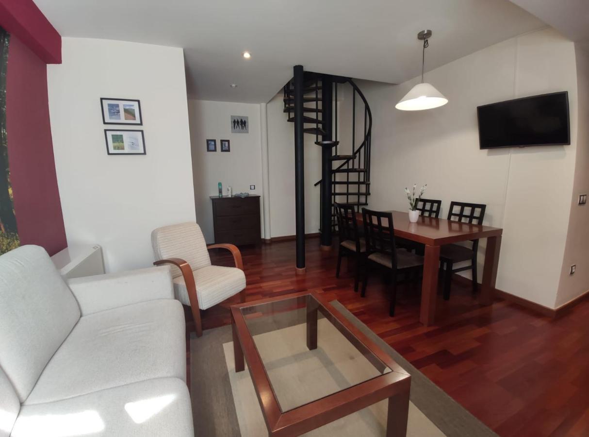 Apartamento Montes De Villanúa Eksteriør billede