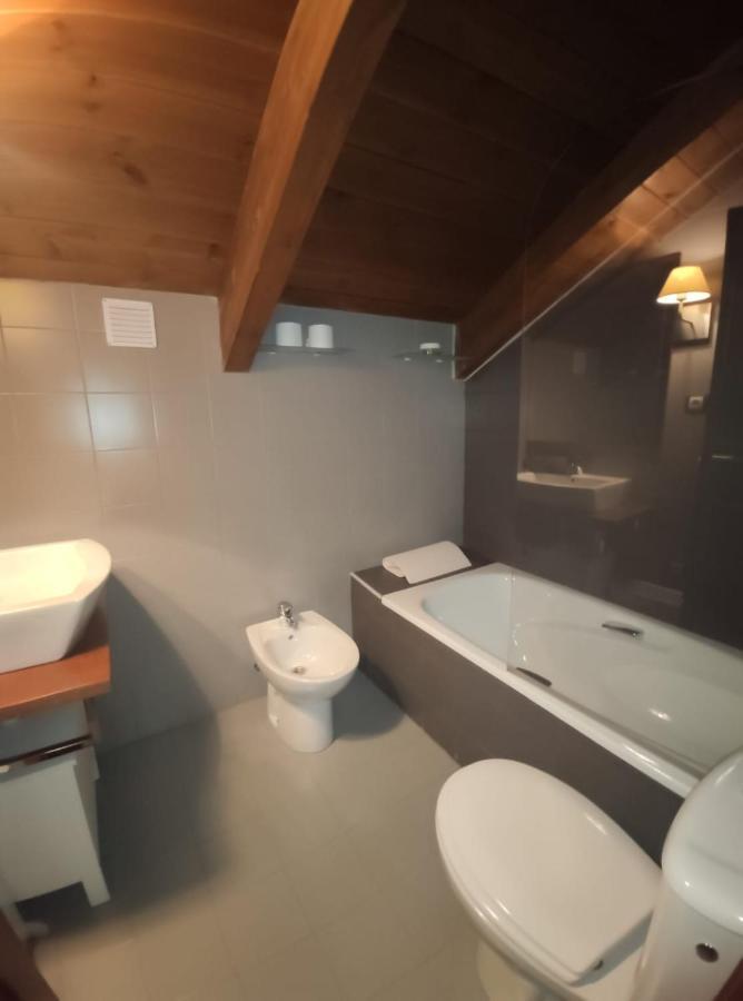 Apartamento Montes De Villanúa Eksteriør billede