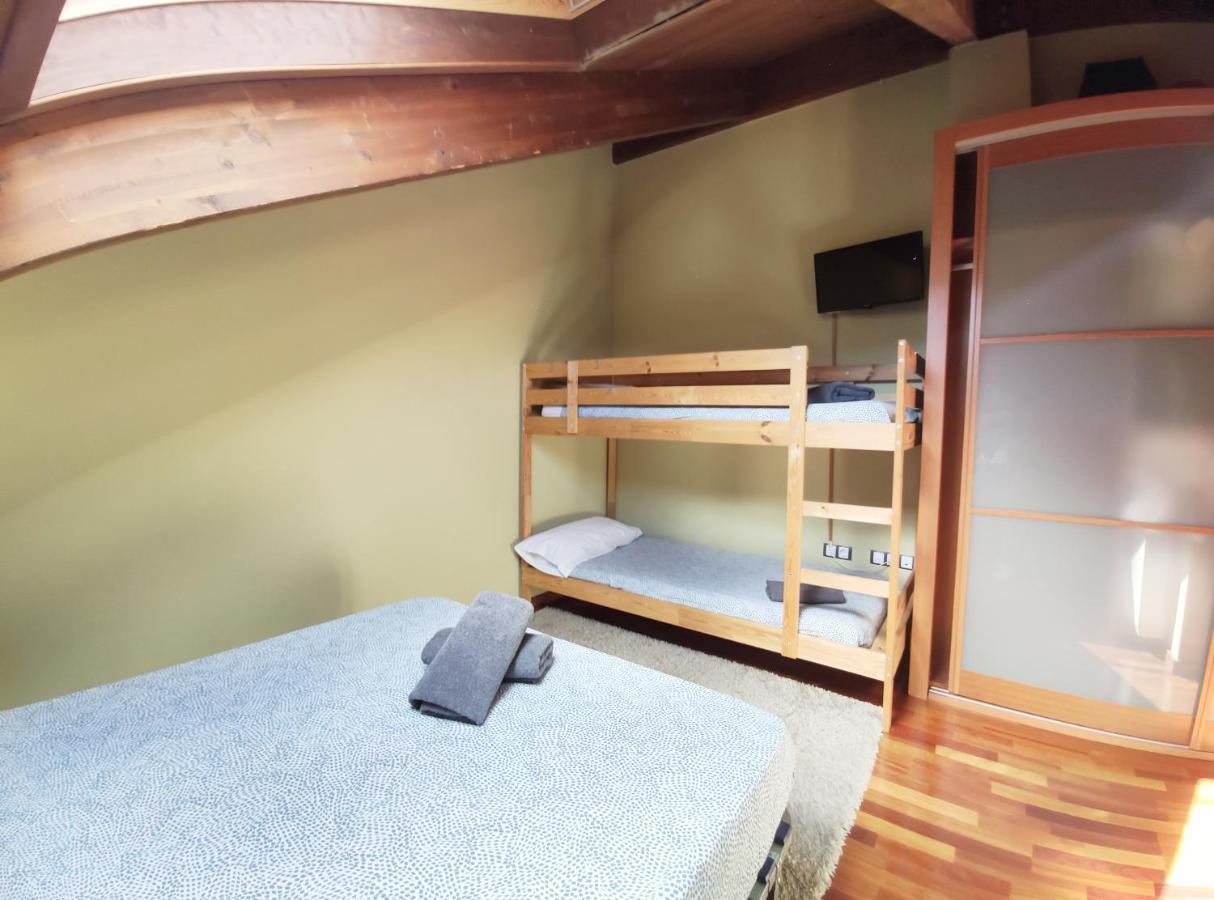Apartamento Montes De Villanúa Eksteriør billede